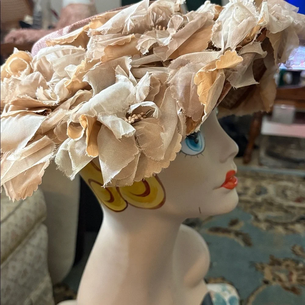 Vintage floral large brimTan Hat with trim (see pictures) - Picture 4 of 11